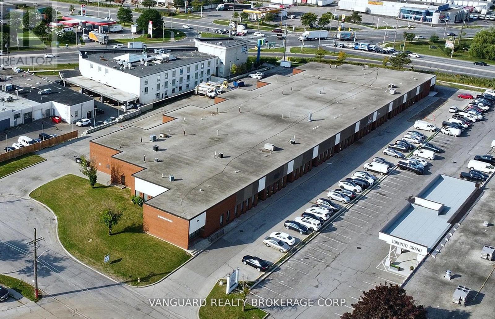 9 - 20 Baywood Road, Toronto, Ontario  M9V 4A8 - Photo 2 - W13083532