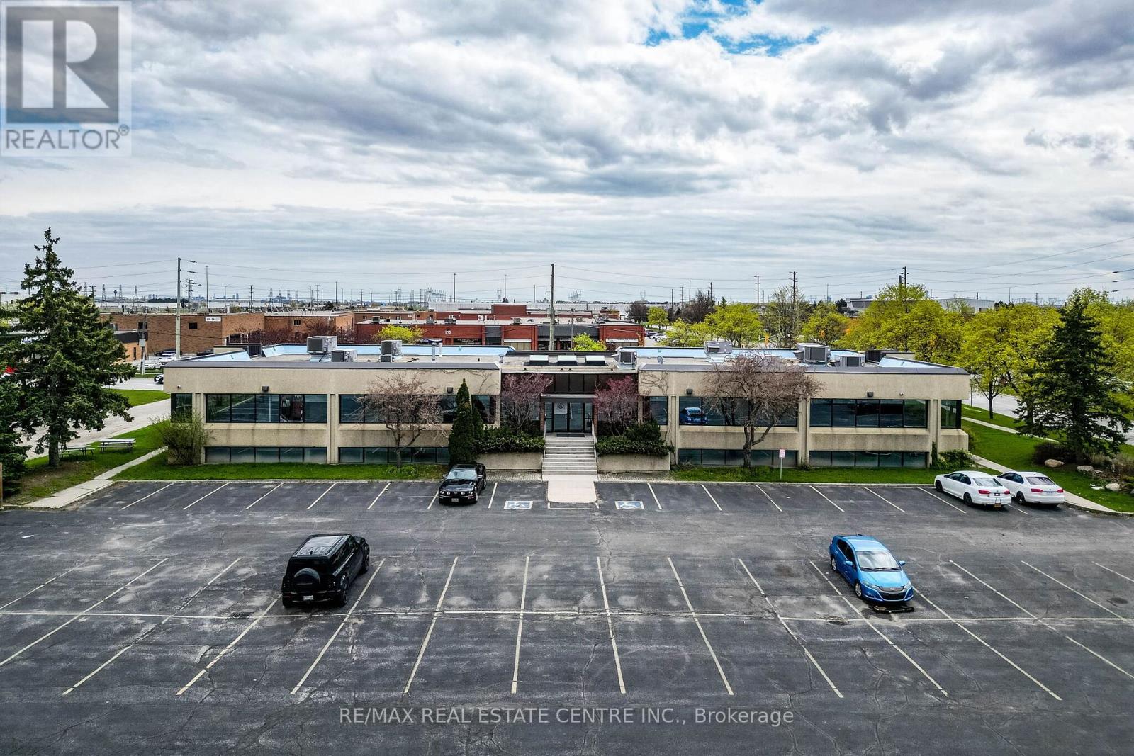 220 Advance Boulevard, Brampton, Ontario  L6T 4J5 - Photo 4 - W13083556
