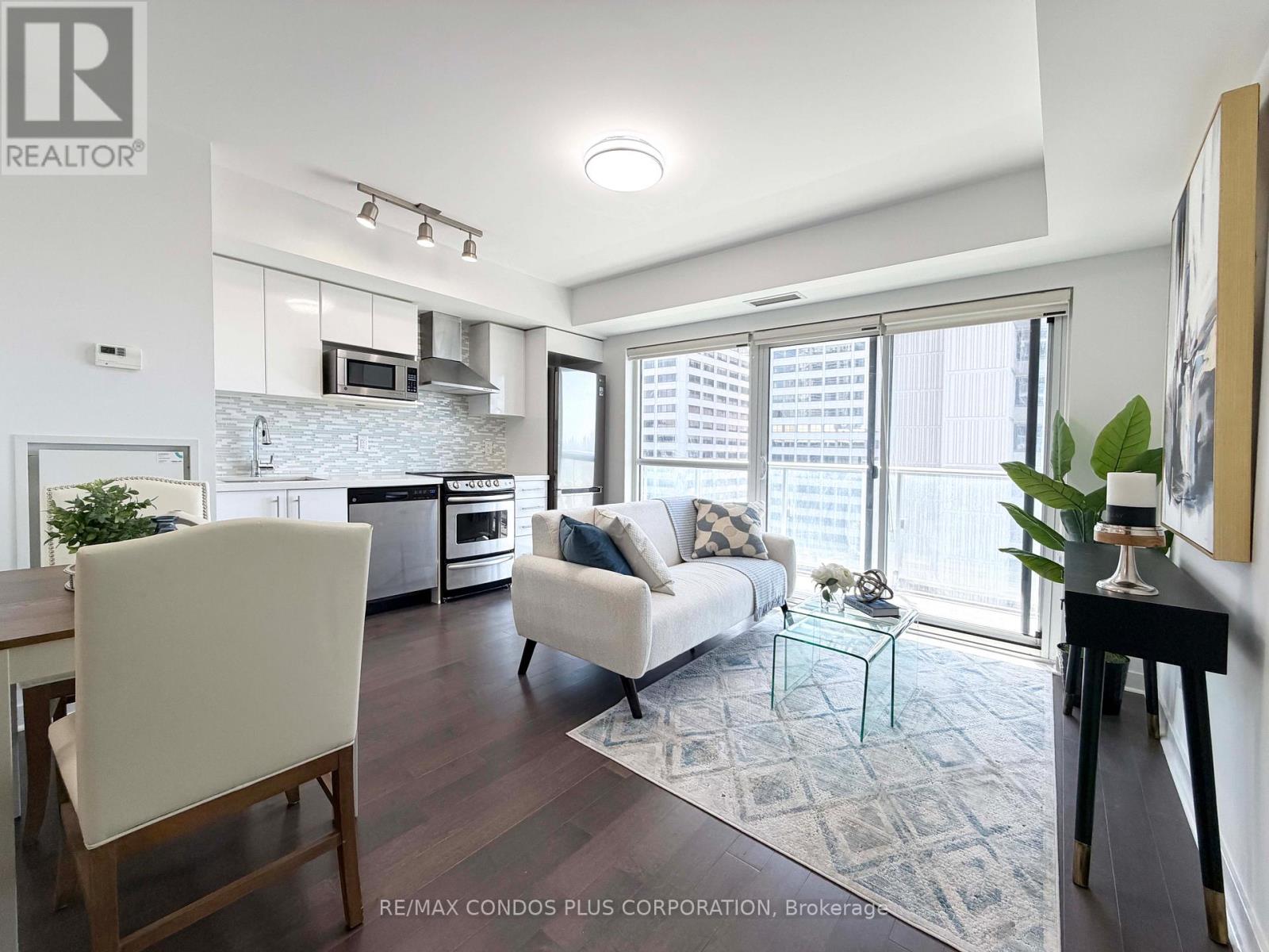 1508 - 58 ORCHARD VIEW BOULEVARD, Toronto, Ontario