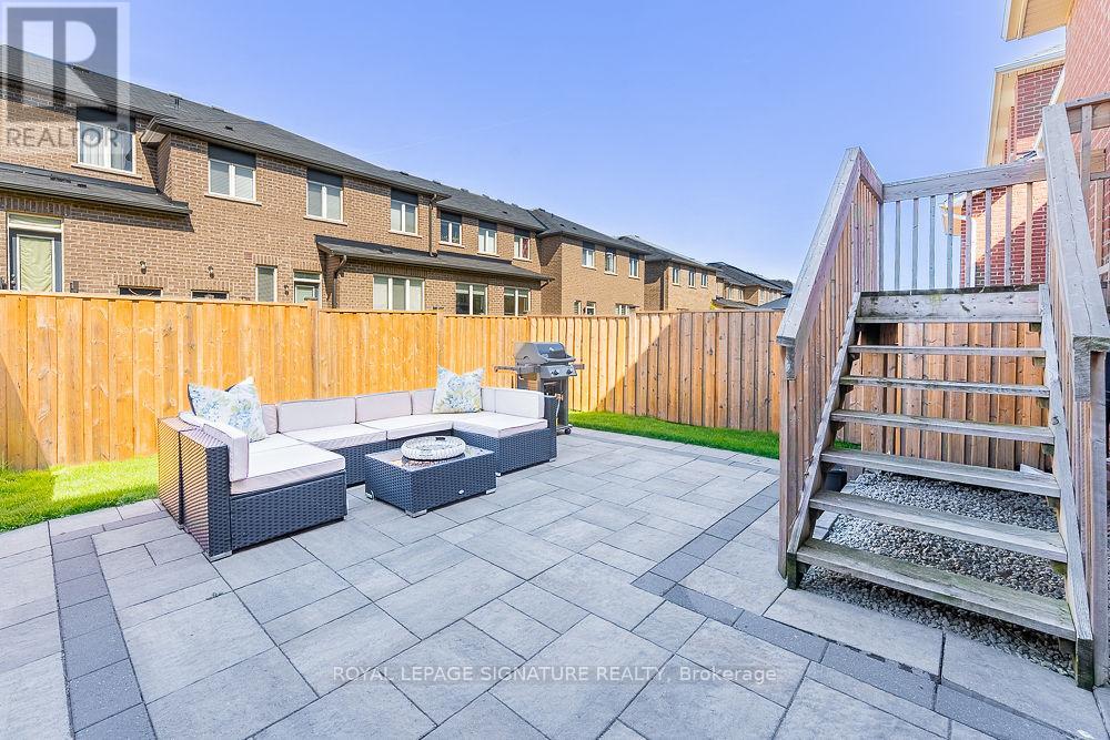 109 Holbrook Court, Milton, Ontario  L9E 1J2 - Photo 31 - W12844882