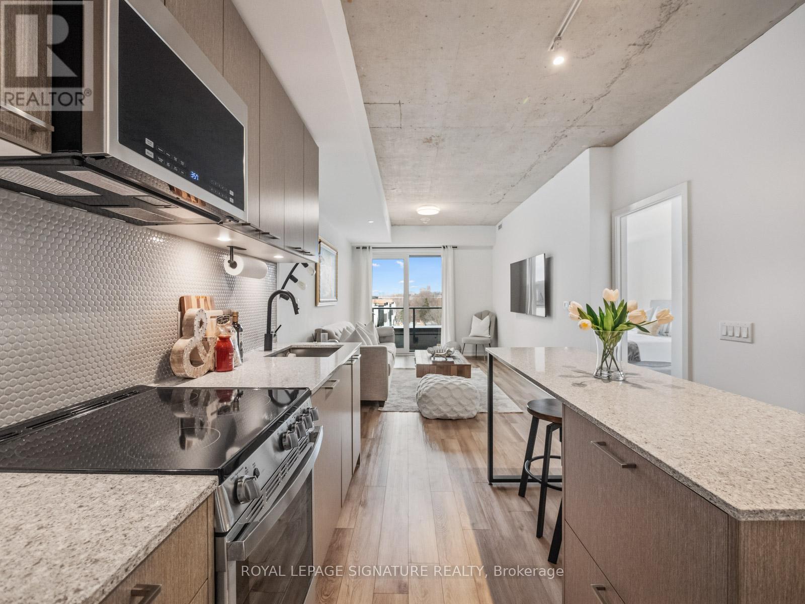 403 - 1808 St Clair Avenue, Toronto, Ontario  M6N 0C1 - Photo 6 - W12901662