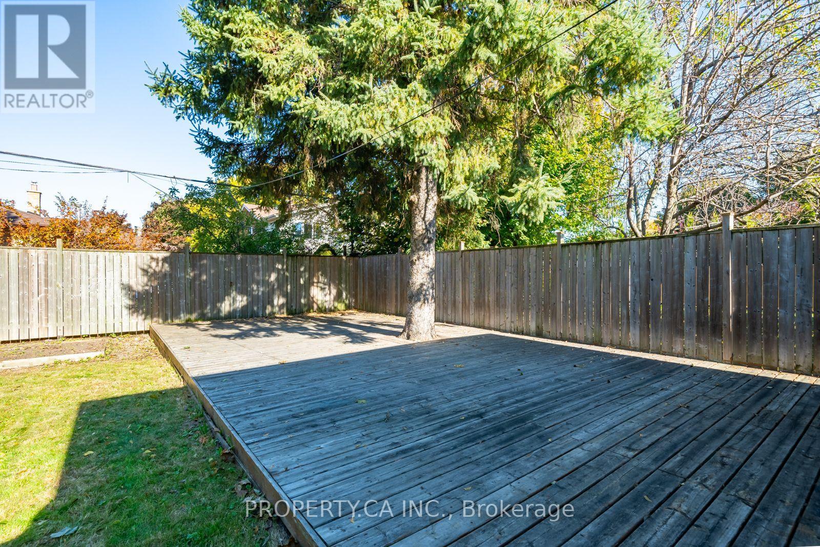 Lower - 46 Shrewsbury Square, Toronto, Ontario  M1T 1L2 - Photo 14 - E13069130