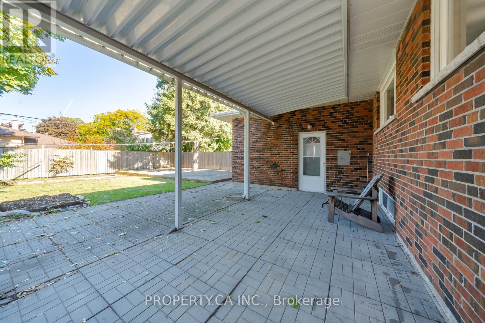 Lower - 46 Shrewsbury Square, Toronto, Ontario  M1T 1L2 - Photo 13 - E13069130