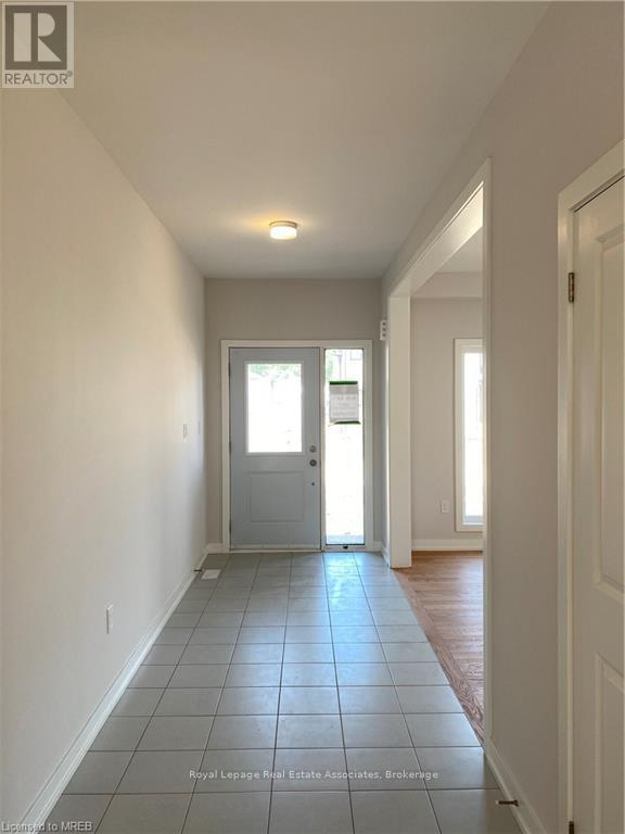 31 Butternut Drive, Norfolk, Ontario  N3Y 0G8 - Photo 3 - X13083462
