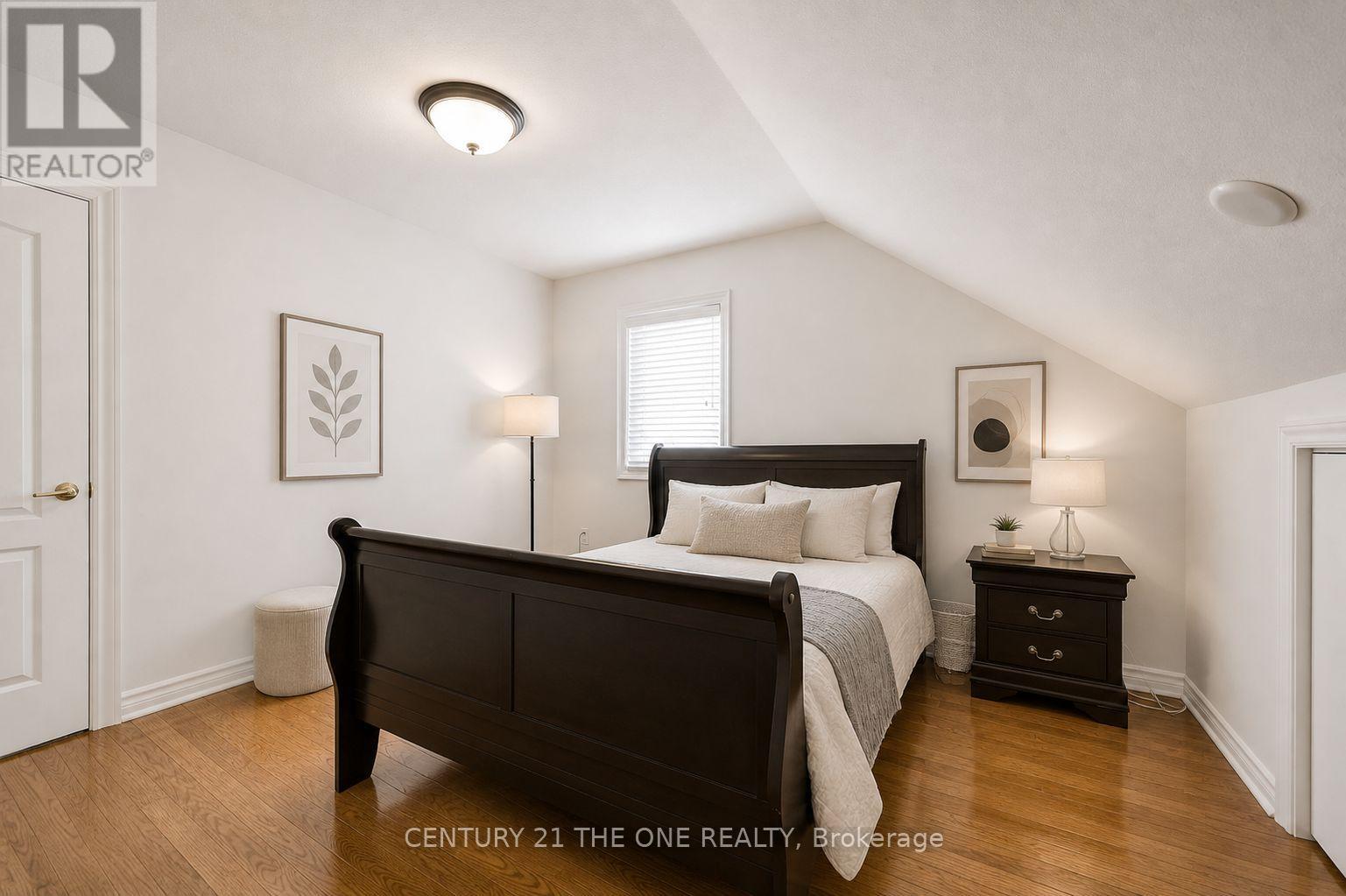 58 Shadow Falls Drive, Richmond Hill, Ontario  L4E 4J9 - Photo 21 - N12967870