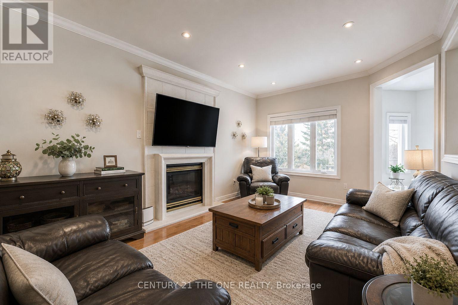 58 Shadow Falls Drive, Richmond Hill, Ontario  L4E 4J9 - Photo 19 - N12967870