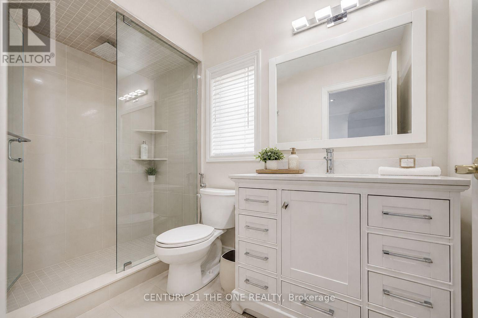 58 Shadow Falls Drive, Richmond Hill, Ontario  L4E 4J9 - Photo 28 - N12967870