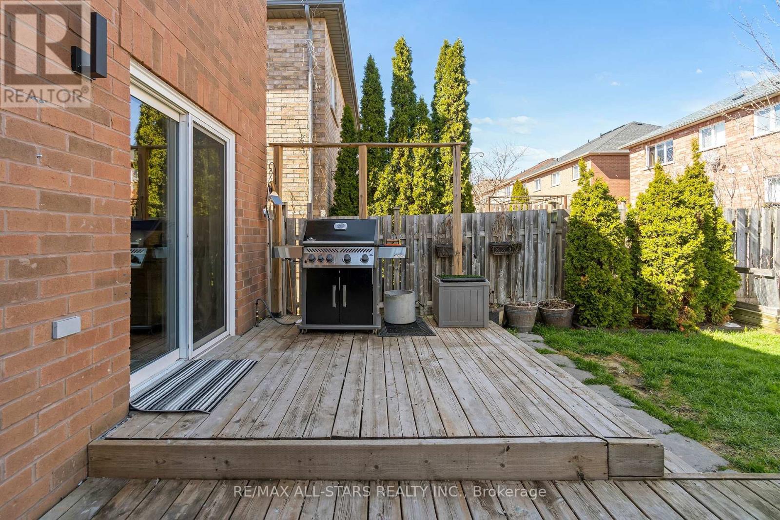 825 Joe Persechini Drive, Newmarket, Ontario  L3X 2T7 - Photo 45 - N13057344