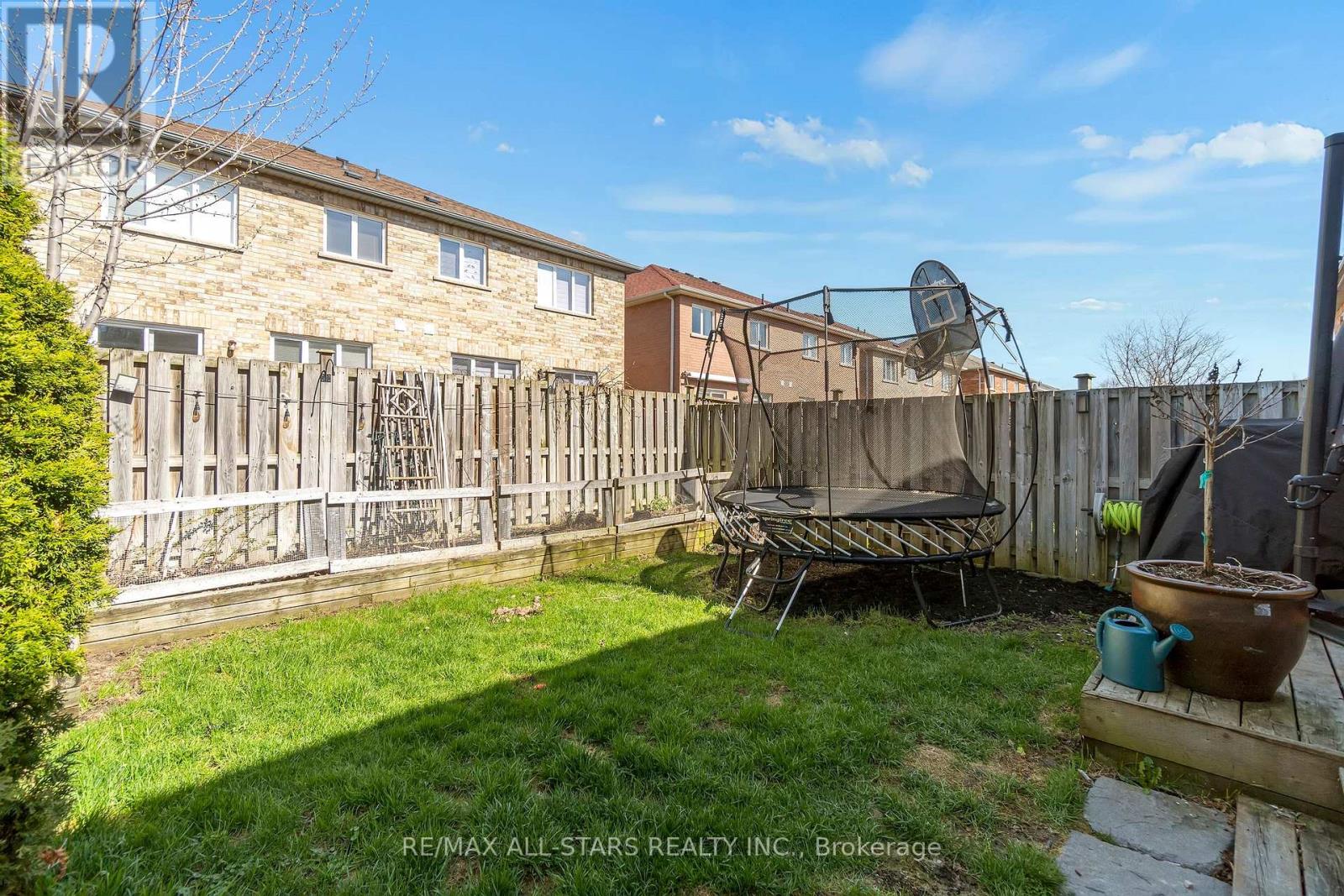 825 Joe Persechini Drive, Newmarket, Ontario  L3X 2T7 - Photo 48 - N13057344