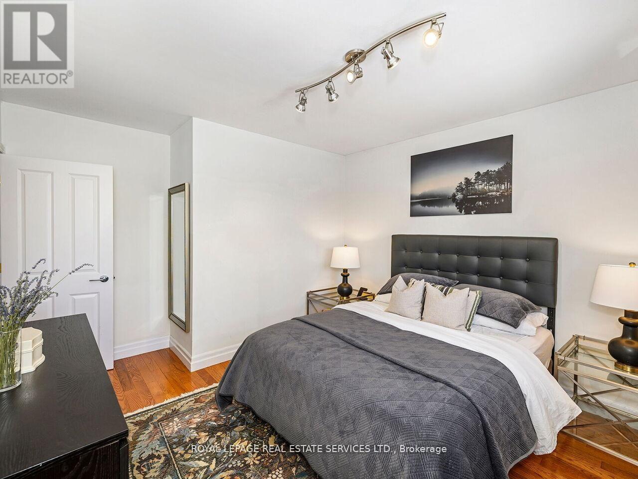 1602 Carletta Drive, Mississauga, Ontario  L4X 1E5 - Photo 25 - W13036926