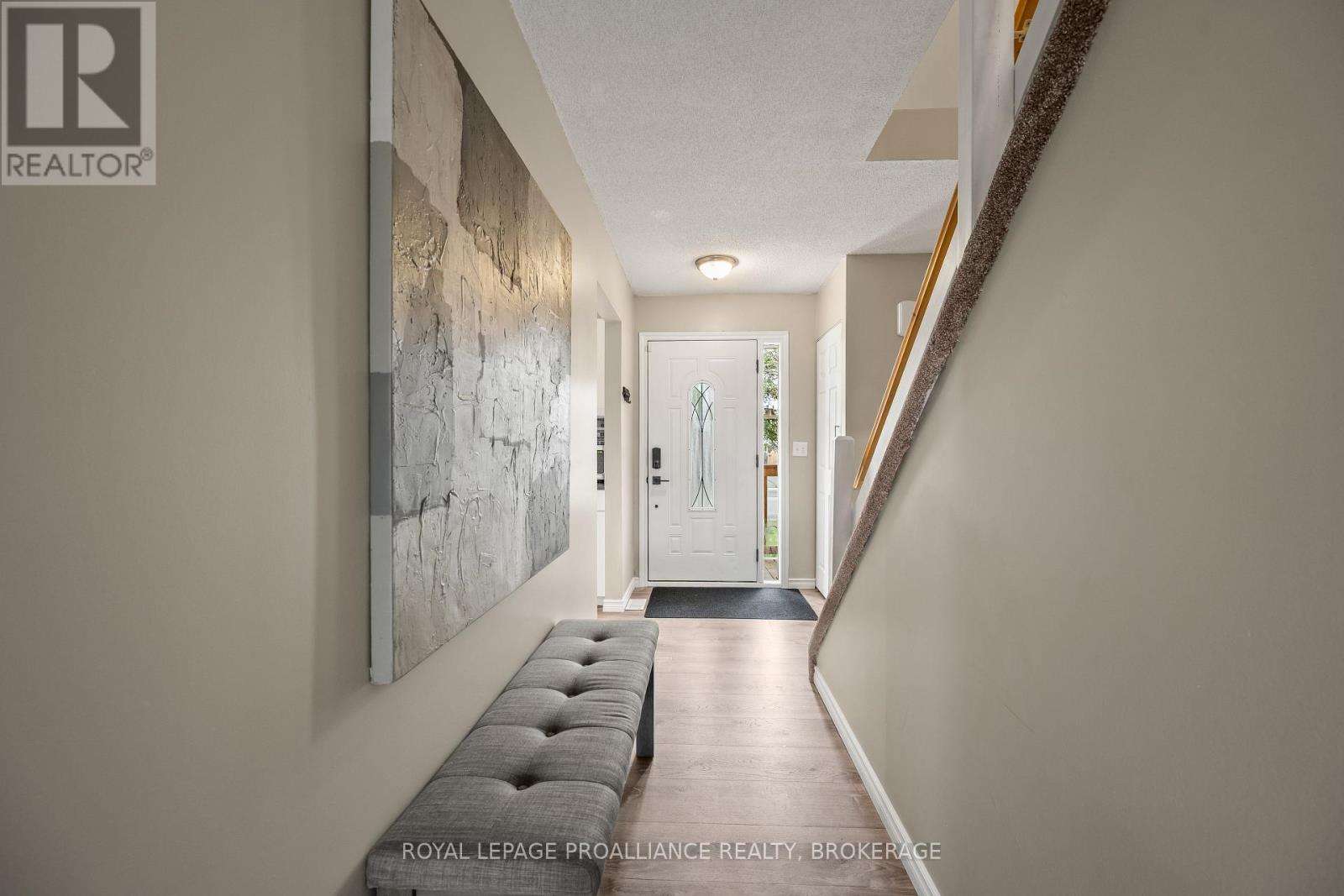 884 Larchwood Crescent, Kingston, Ontario  K7P 2P7 - Photo 4 - X13083854