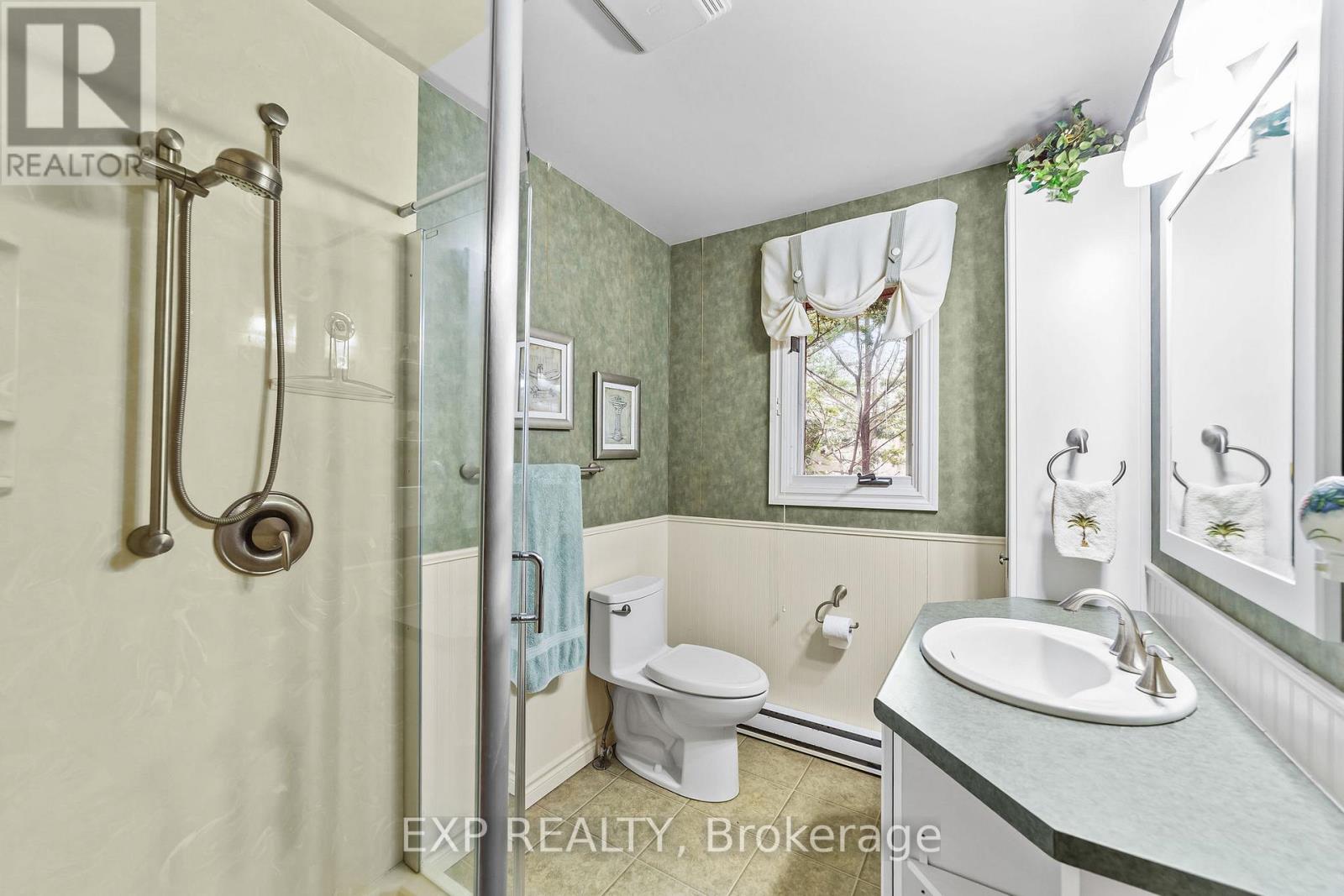9 Summit Avenue, South Huron, Ontario  N0M 1T0 - Photo 18 - X13083634