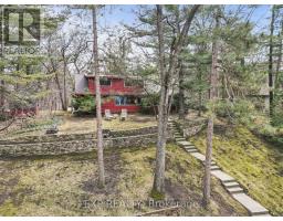9 SUMMIT AVENUE, South Huron, Ontario