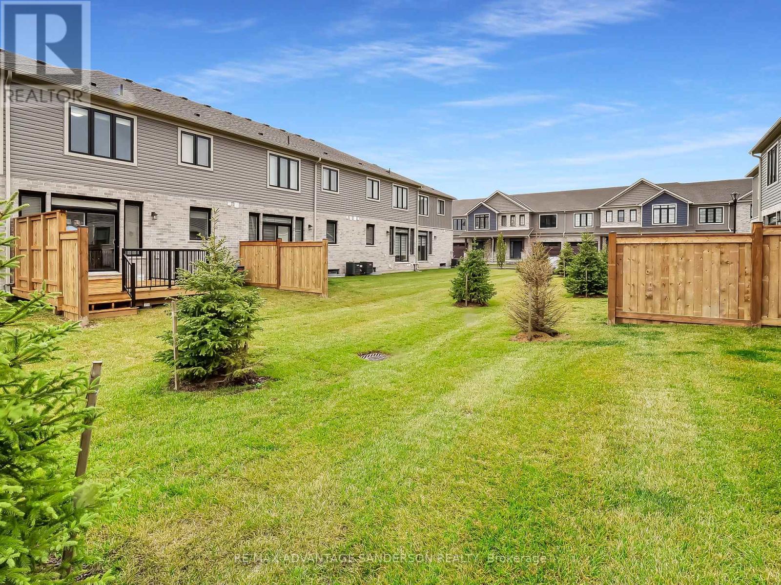 126 - 93 Stonefield Lane, Middlesex Centre, Ontario  N0M 2A0 - Photo 8 - X13083776