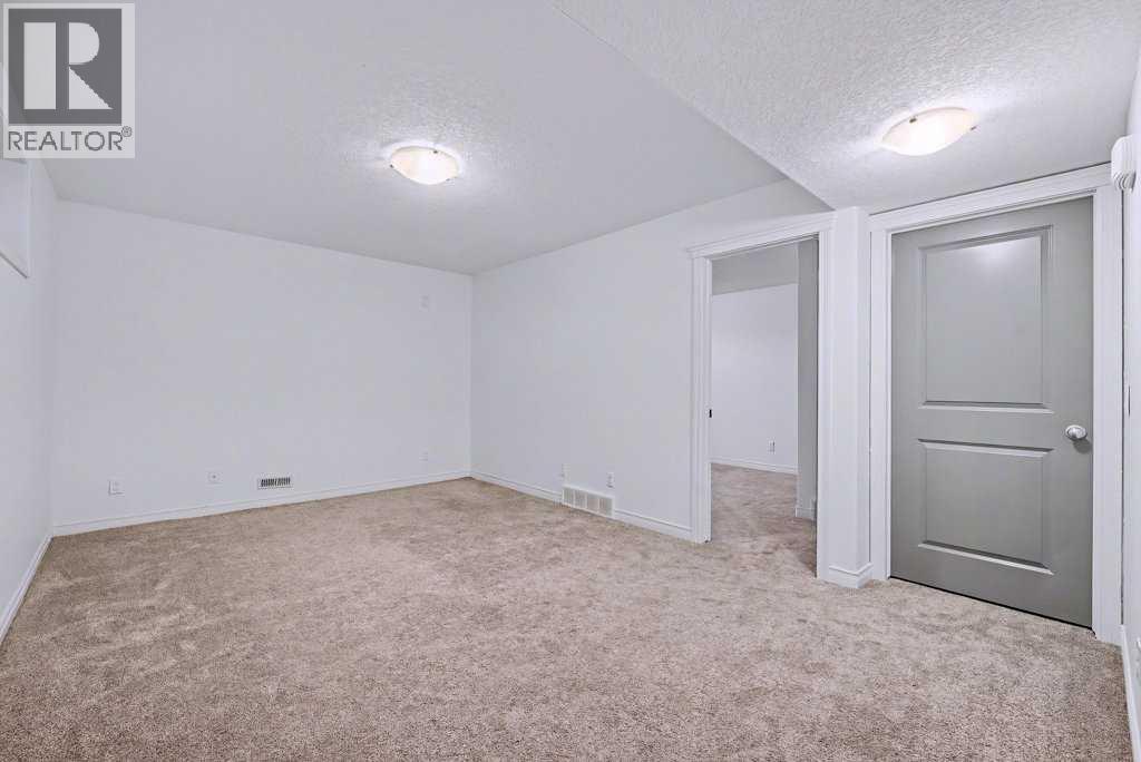 187 Sage Hill Green NW, Calgary, Alberta  T3R 0G8 - Photo 34 - A2307535