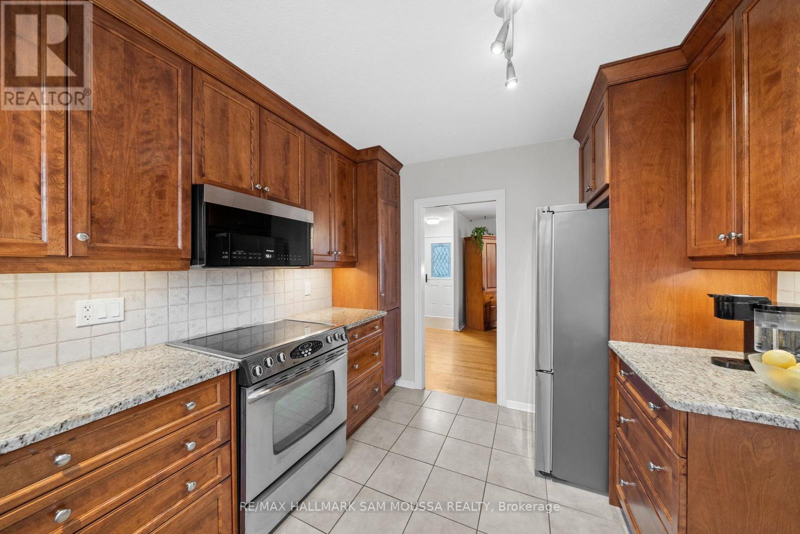 11 Springdale Crescent, Ottawa, Ontario  K2H 5T7 - Photo 17 - X13083798