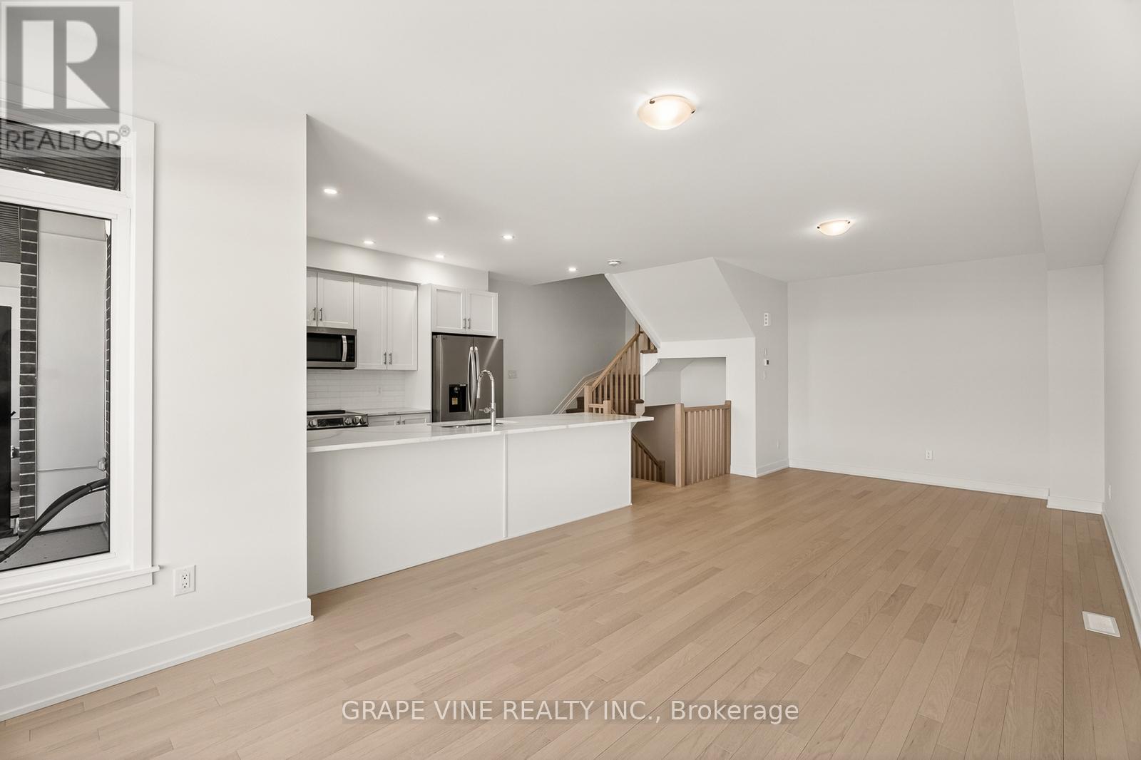 566 Arbia Ridge, Ottawa, Ontario  K2S 2S4 - Photo 21 - X13083870