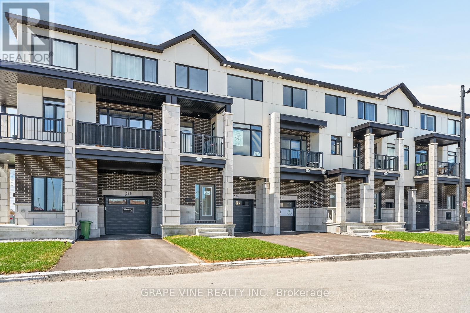 566 Arbia Ridge, Ottawa, Ontario  K2S 2S4 - Photo 3 - X13083870