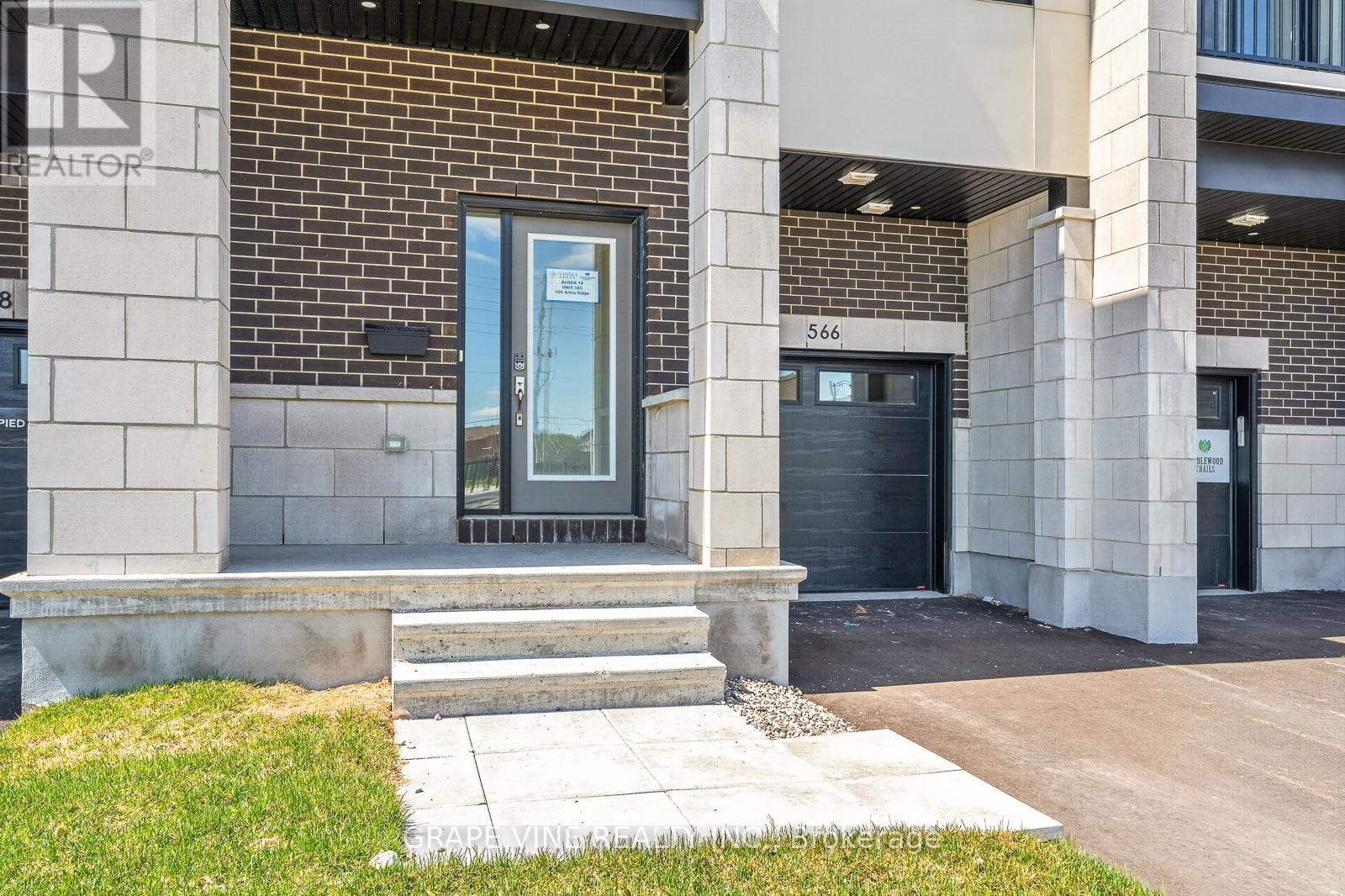 566 Arbia Ridge, Ottawa, Ontario  K2S 2S4 - Photo 4 - X13083870