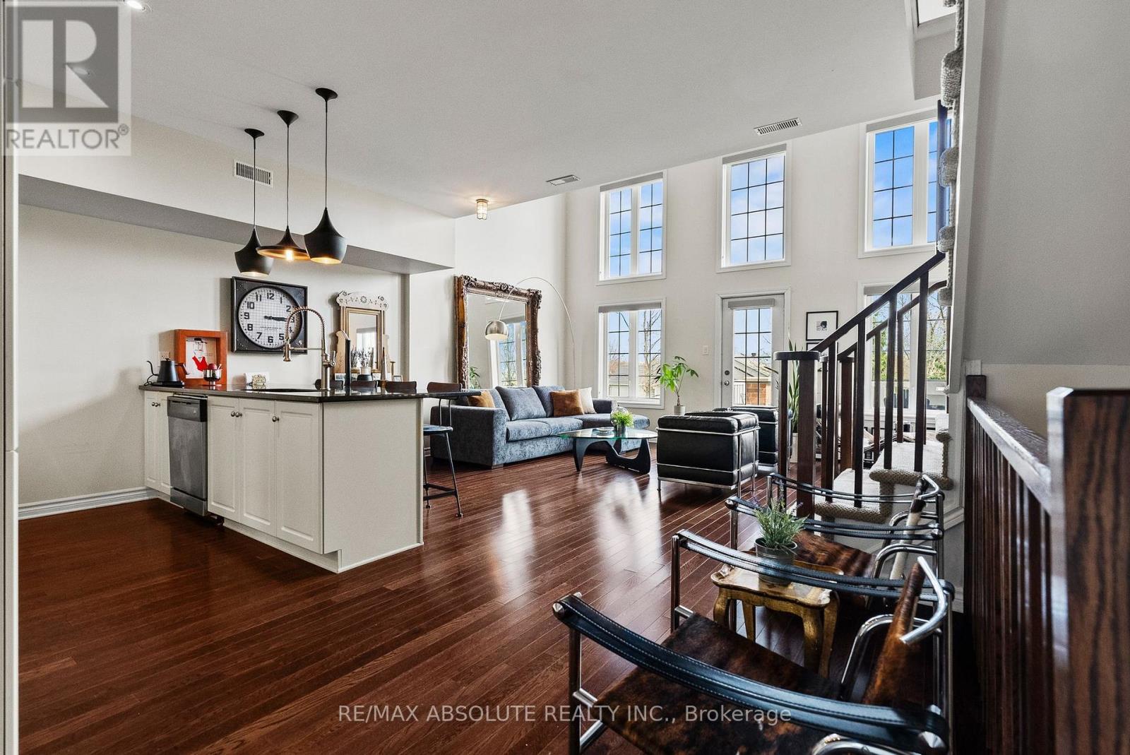 52 Edenvale Drive, Ottawa, Ontario  K2K 0A3 - Photo 4 - X13083880
