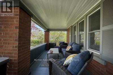 18 Maplecrest Avenue, St. Catharines, Ontario  L2T 1A8 - Photo 3 - X13083956