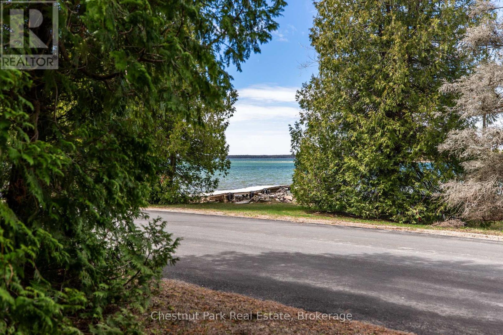 154 Myles Bay Shore Road, Northern Bruce Peninsula, Ontario  N0H 1W0 - Photo 28 - X12887284