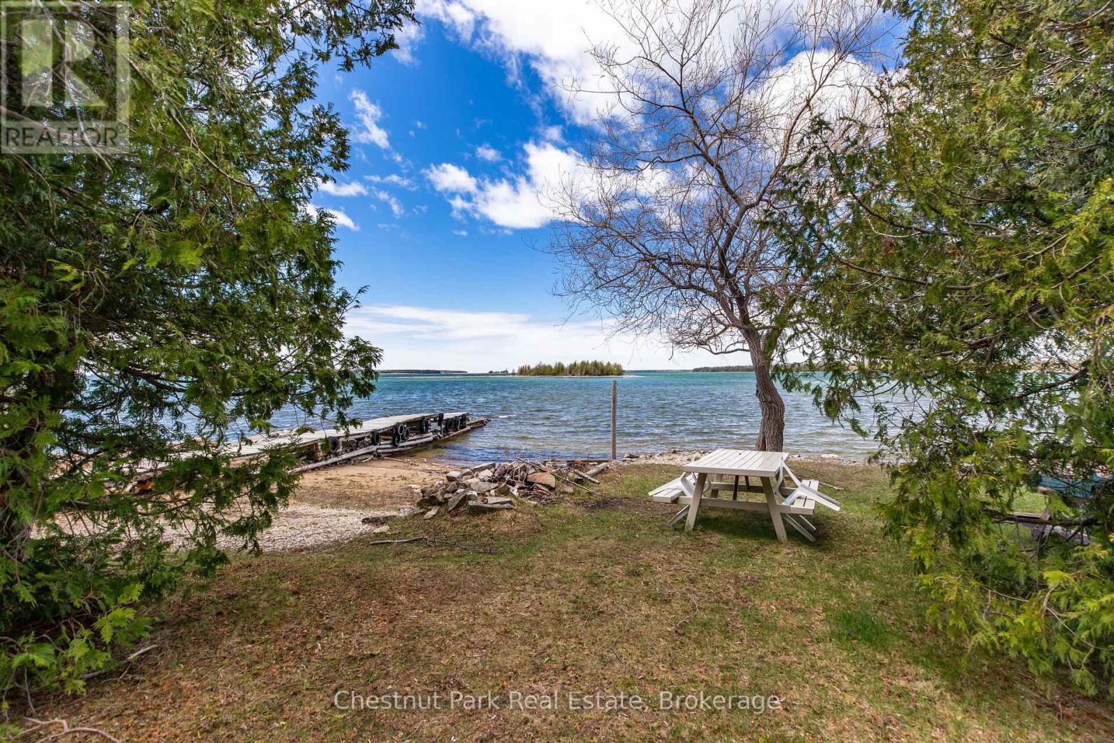 154 Myles Bay Shore Road, Northern Bruce Peninsula, Ontario  N0H 1W0 - Photo 29 - X12887284