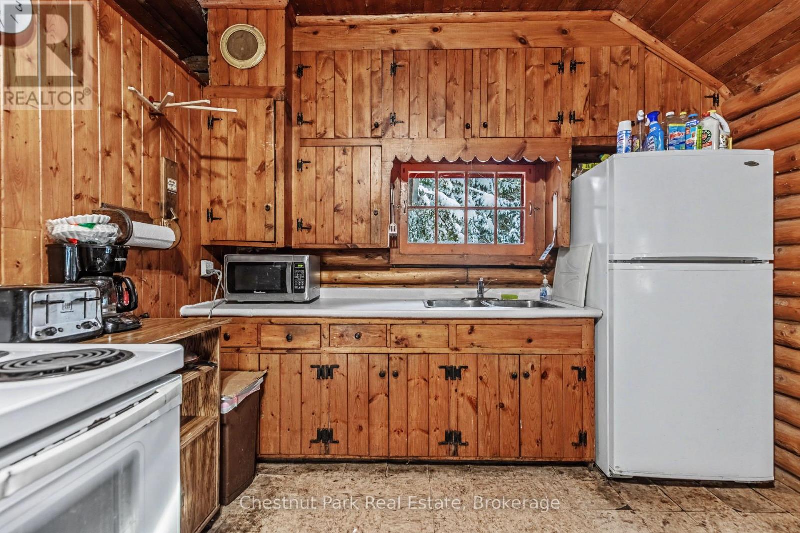 154 Myles Bay Shore Road, Northern Bruce Peninsula, Ontario  N0H 1W0 - Photo 23 - X12887284