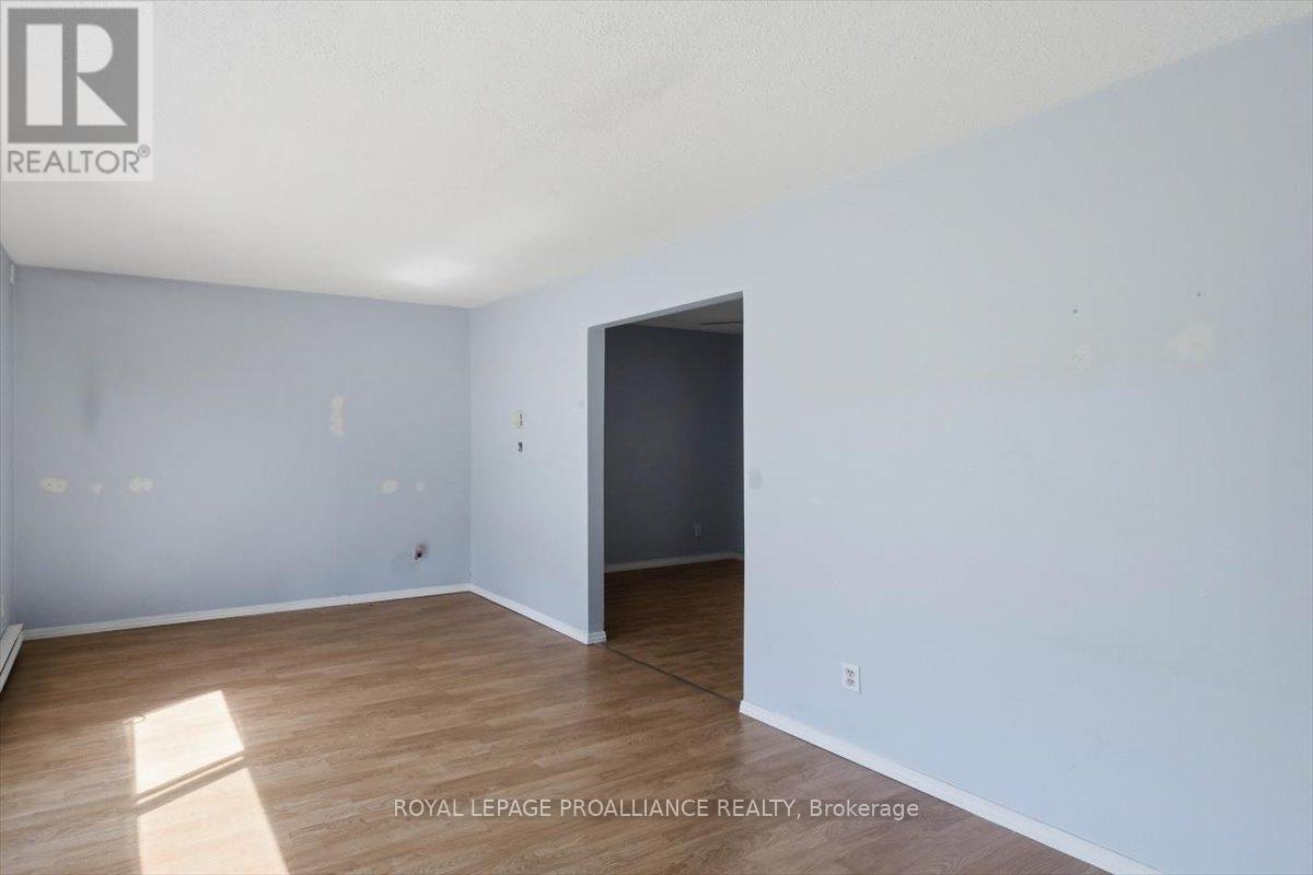 G - 209 North Park Street, Belleville, Ontario  K8P 4T9 - Photo 7 - X12886520