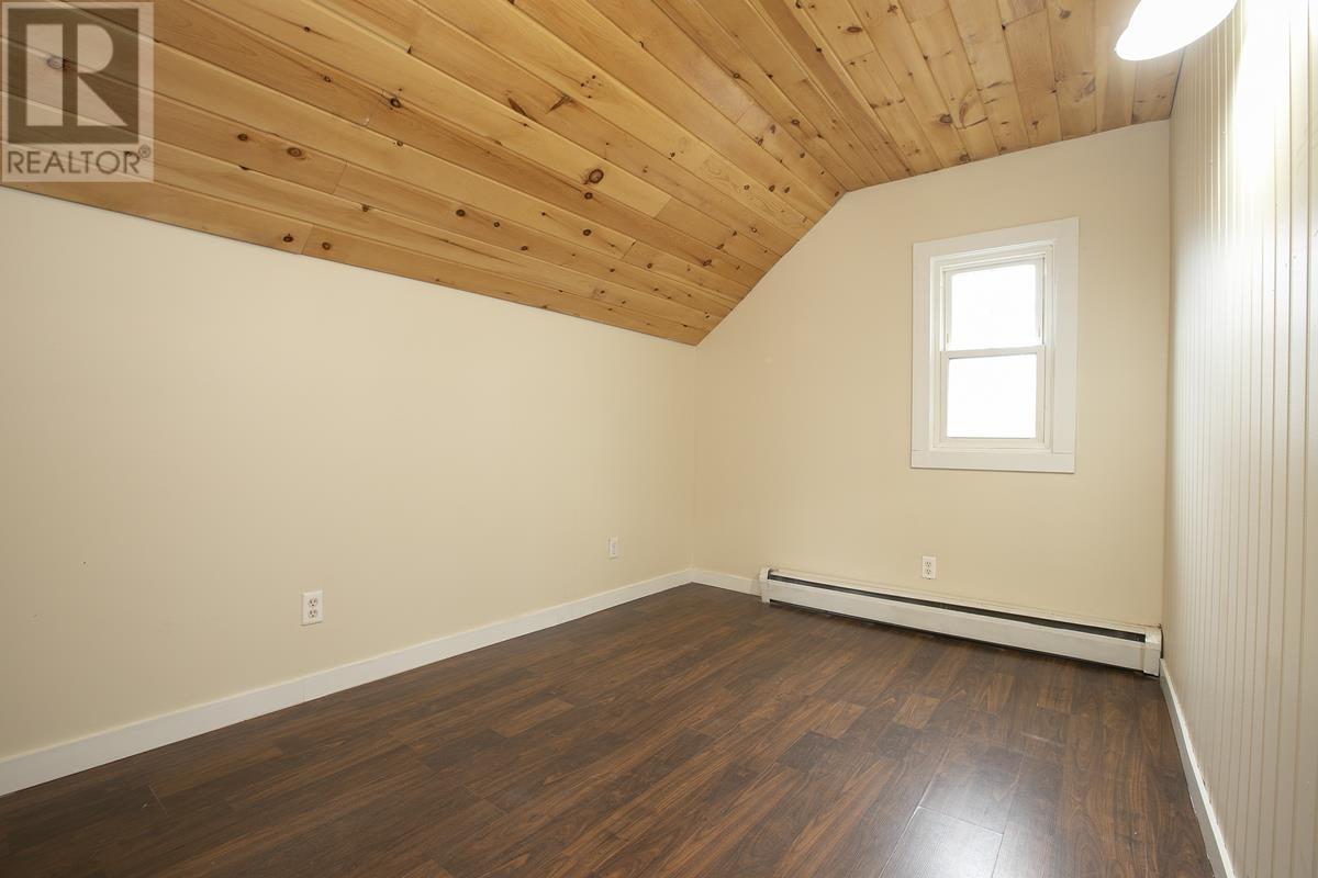 351 Bloor St W, Sault Ste. Marie, Ontario  P6C 1J6 - Photo 37 - SM260875