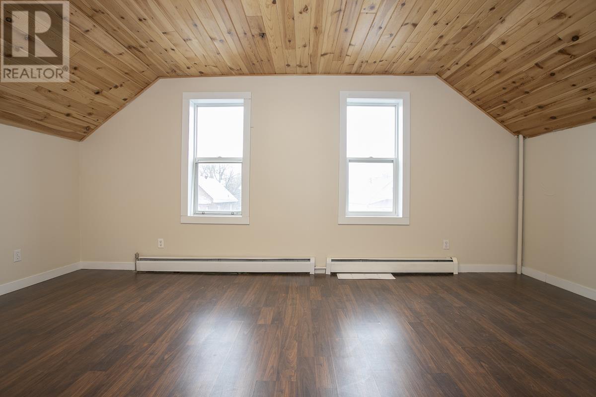 351 Bloor St W, Sault Ste. Marie, Ontario  P6C 1J6 - Photo 44 - SM260875