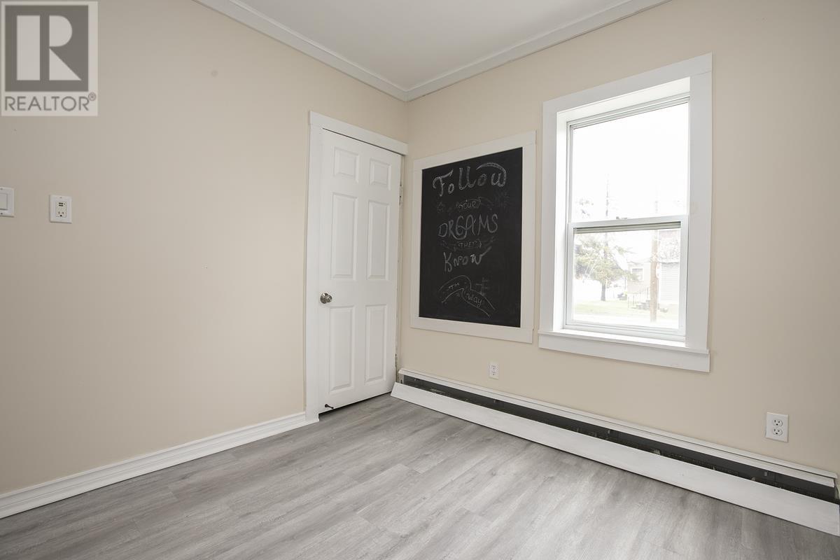 351 Bloor St W, Sault Ste. Marie, Ontario  P6C 1J6 - Photo 47 - SM260875