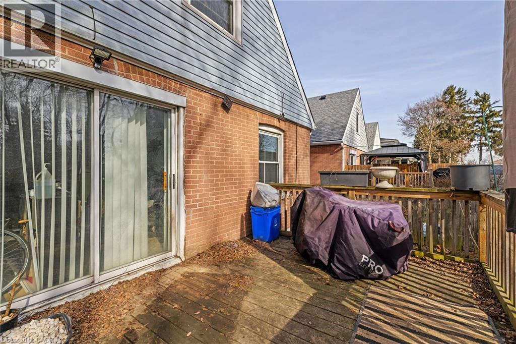 53 Shadyside Avenue, Hamilton, Ontario  L8V 3E2 - Photo 4 - 40707900