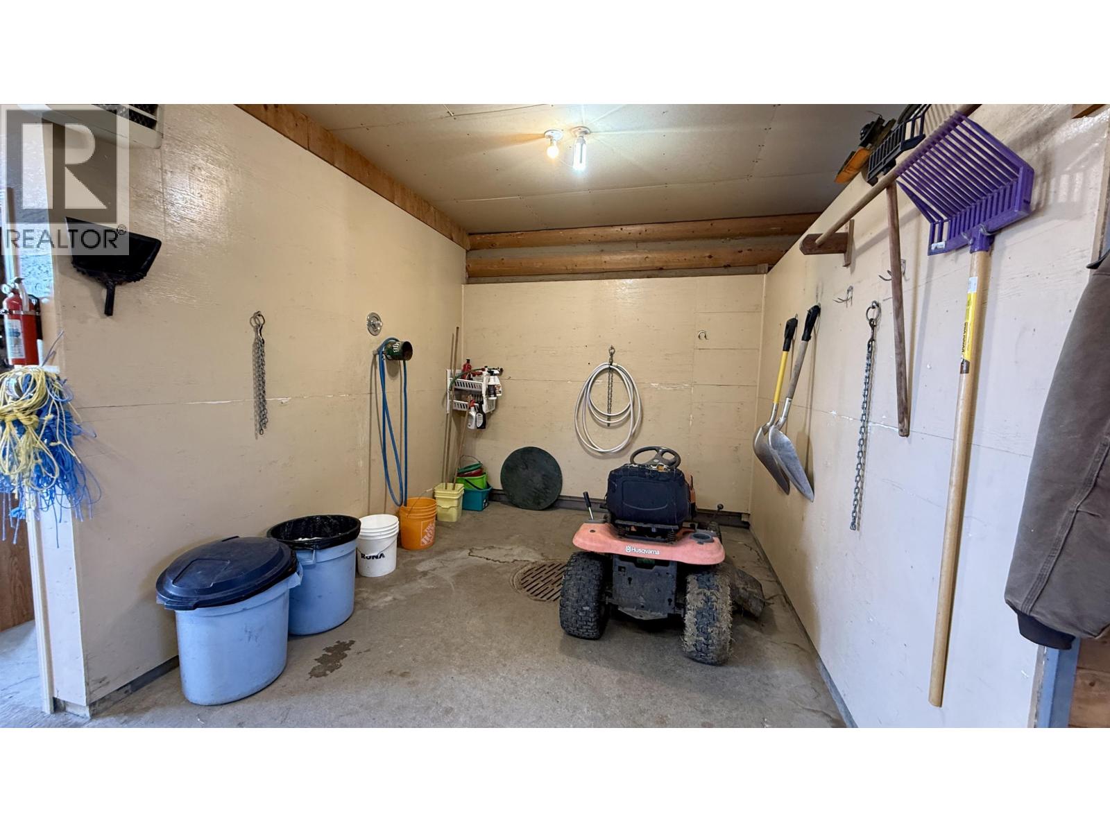 5393 Tatton Station Road, 100 Mile House, British Columbia  V0K 2E1 - Photo 27 - R3098087