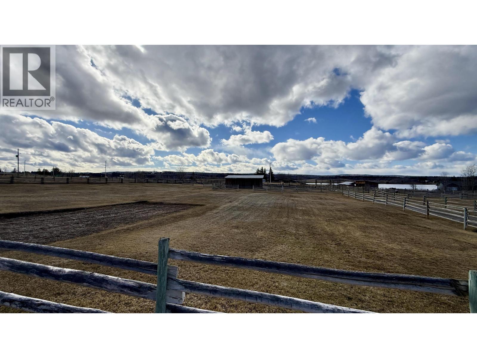 5393 Tatton Station Road, 100 Mile House, British Columbia  V0K 2E1 - Photo 34 - R3098087