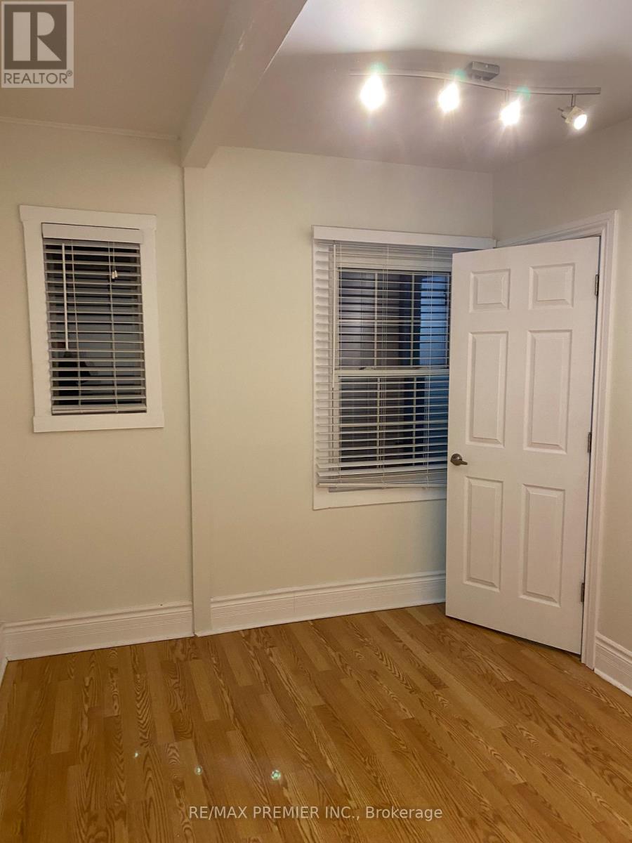 2 - 34 Brownville Avenue, Toronto, Ontario  M6N 4L3 - Photo 15 - W13081856