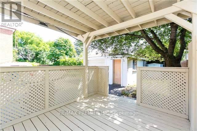 2 - 34 Brownville Avenue, Toronto, Ontario  M6N 4L3 - Photo 16 - W13081856