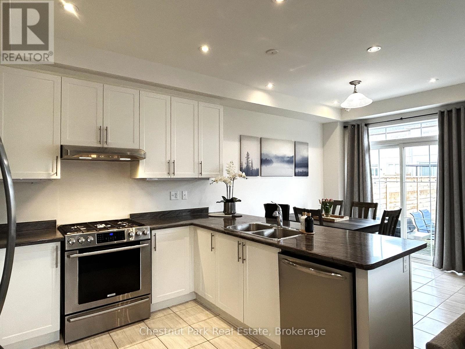 90 Tracey Lane, Collingwood, Ontario  L9Y 3Y7 - Photo 12 - S13083628
