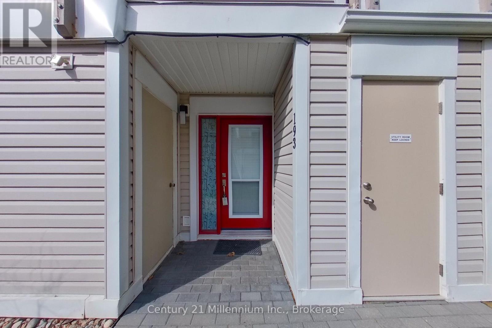 193 - 49 Trott Boulevard, Collingwood, Ontario  L9Y 5B8 - Photo 4 - S13083882