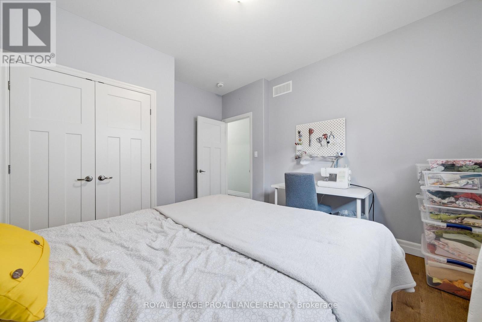 27 Blossom Court, Quinte West, Ontario  K8V 0E8 - Photo 21 - X13083796