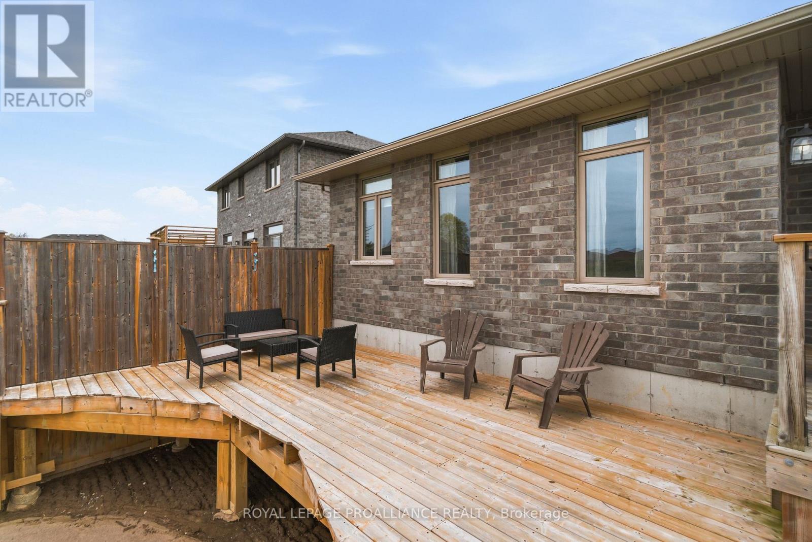 27 Blossom Court, Quinte West, Ontario  K8V 0E8 - Photo 47 - X13083796