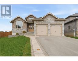 27 BLOSSOM COURT, Quinte West, Ontario