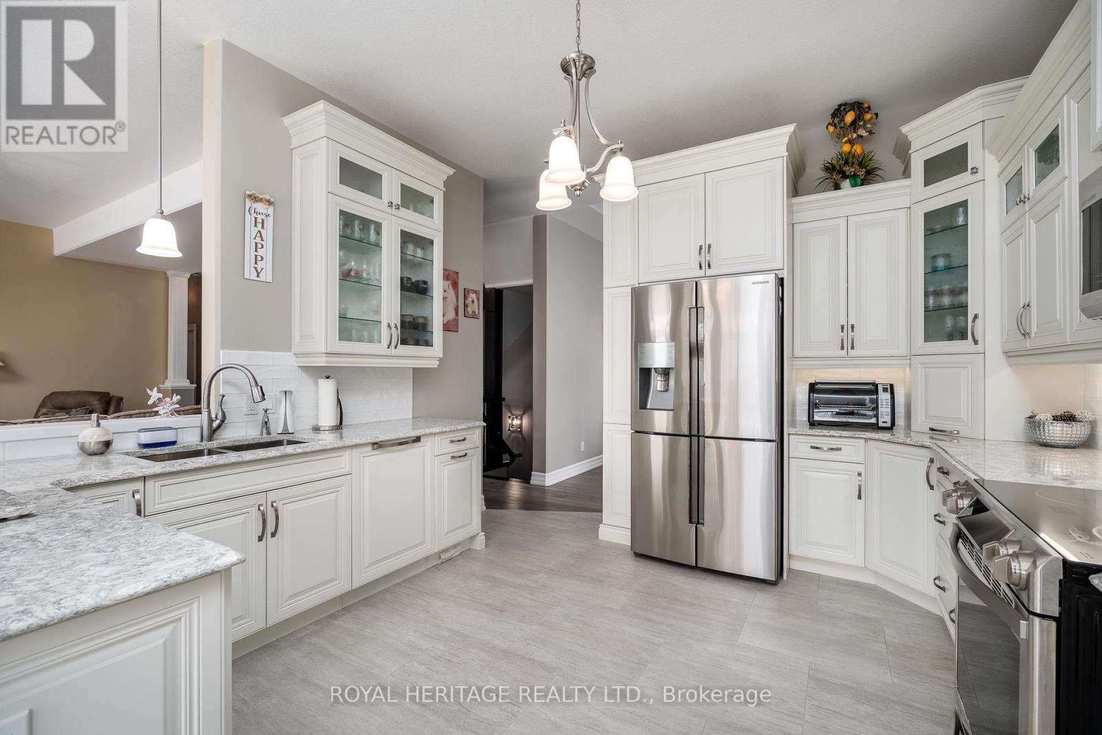 21564 Loyalist Parkway, Prince Edward County, Ontario  K0K 1L0 - Photo 9 - X13083938