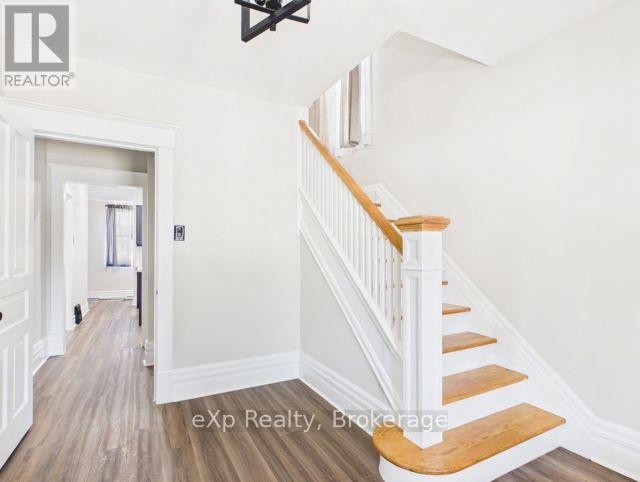 235 Jackson Street S, Brockton, Ontario  N0G 2V0 - Photo 10 - X13083844