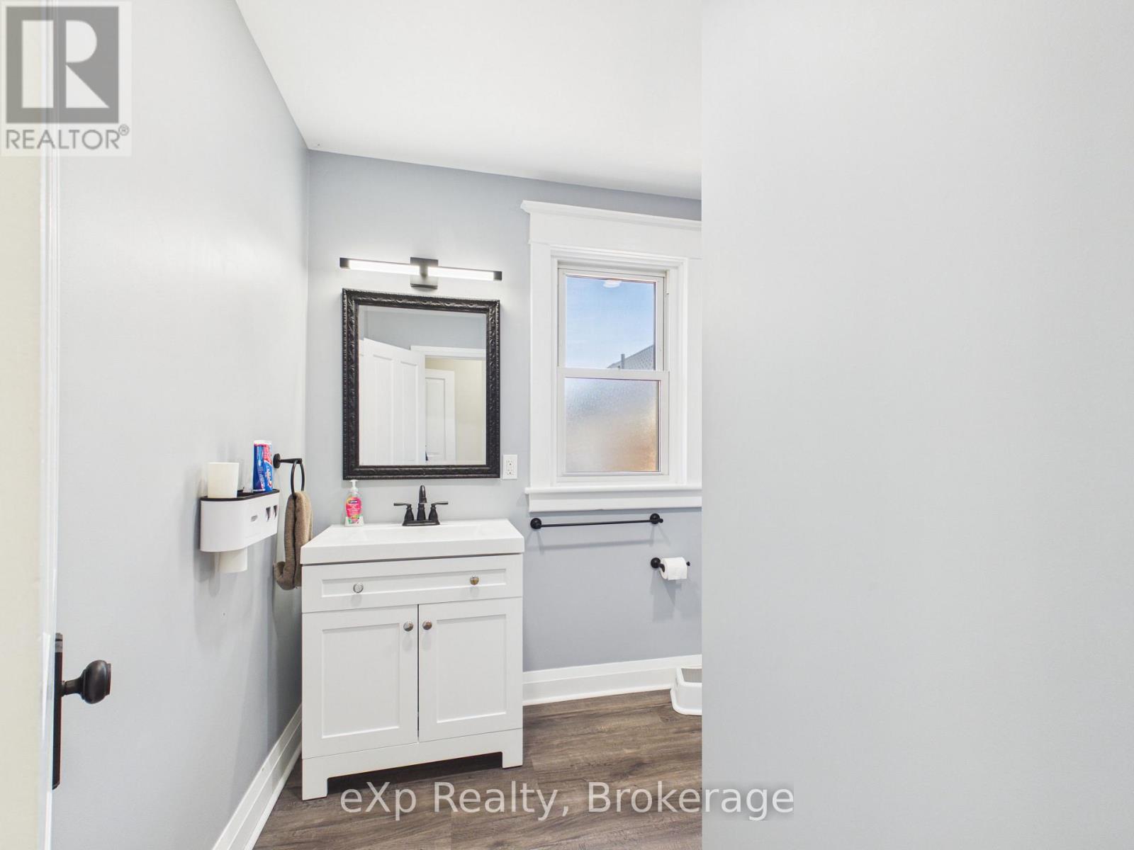 235 Jackson Street S, Brockton, Ontario  N0G 2V0 - Photo 29 - X13083844