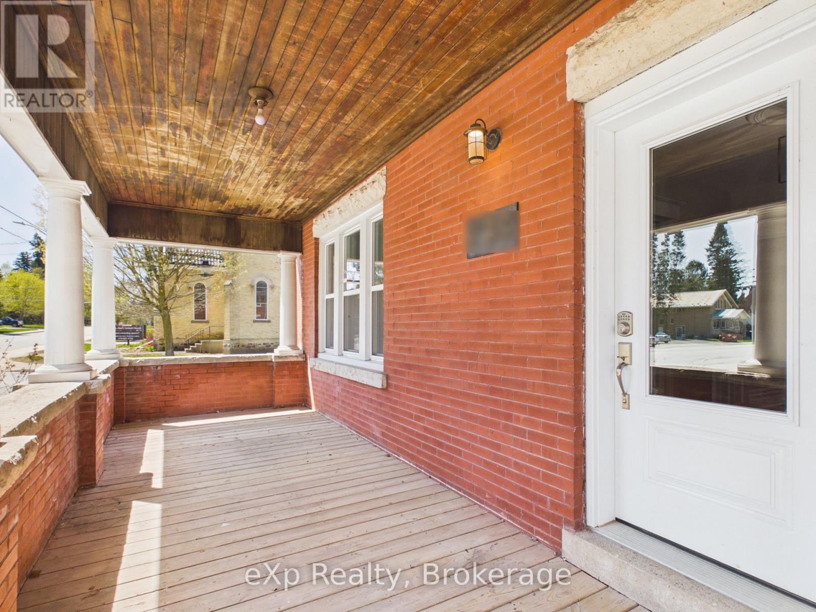 235 Jackson Street S, Brockton, Ontario  N0G 2V0 - Photo 4 - X13083844