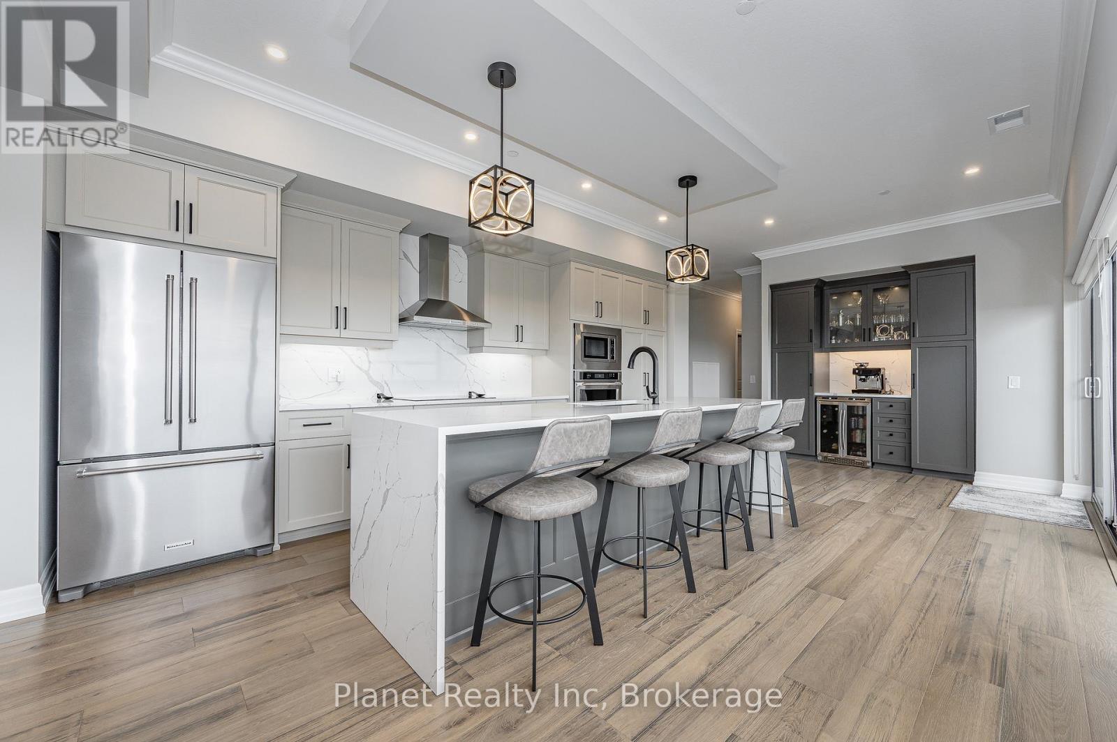 1401 - 1880 GORDON STREET, Guelph, Ontario