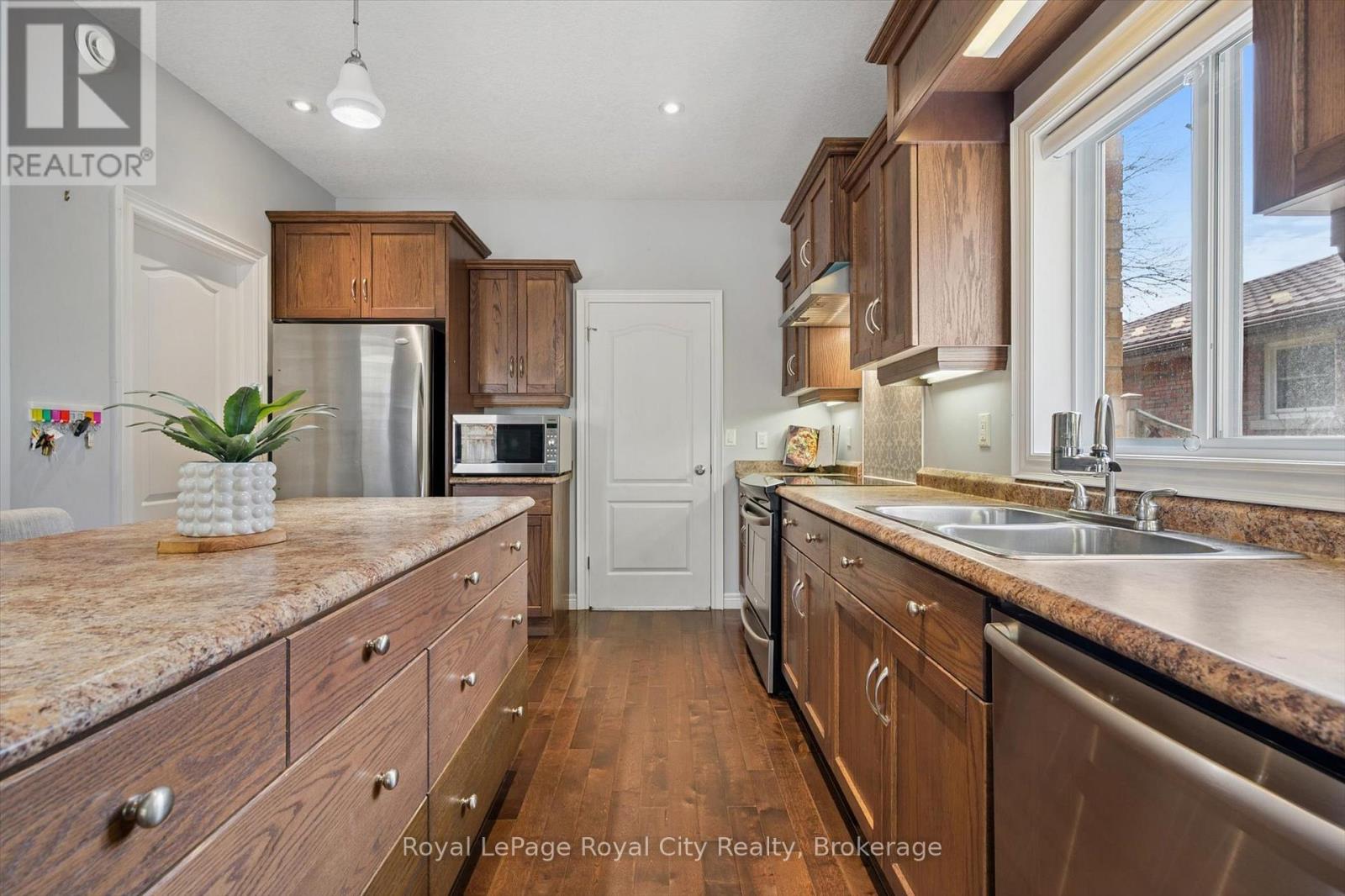 60a Eastview Road, Guelph, Ontario  N1E 1Z6 - Photo 15 - X13083910