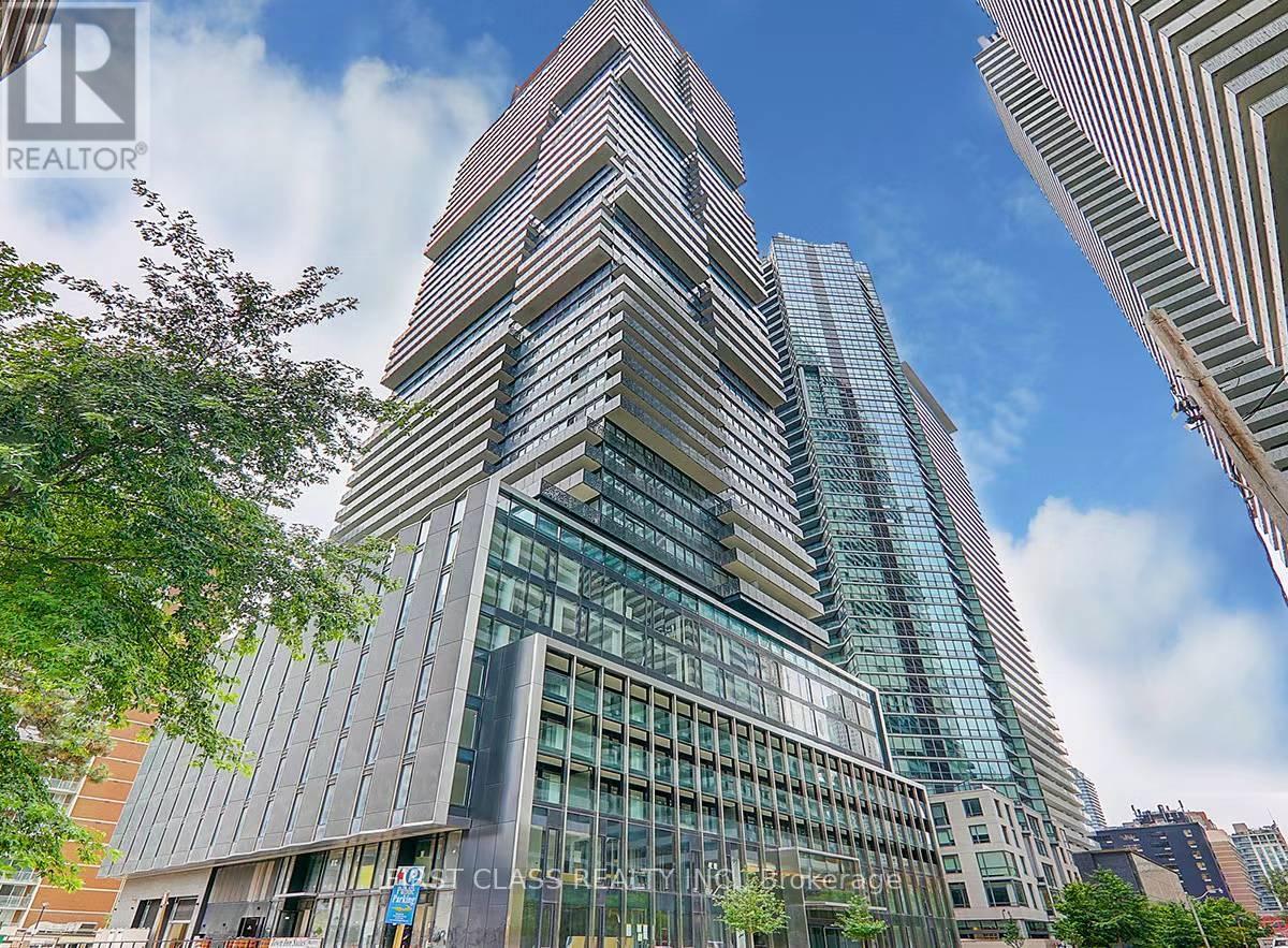 3302 - 55 CHARLES STREET E, Toronto, Ontario