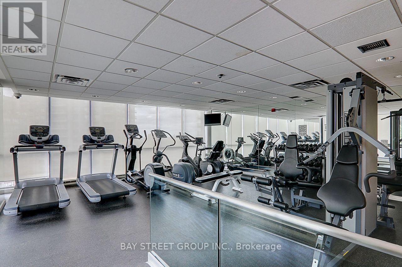 1611 - 24 Wellesley Street W, Toronto, Ontario  M4Y 2X6 - Photo 27 - C13083608